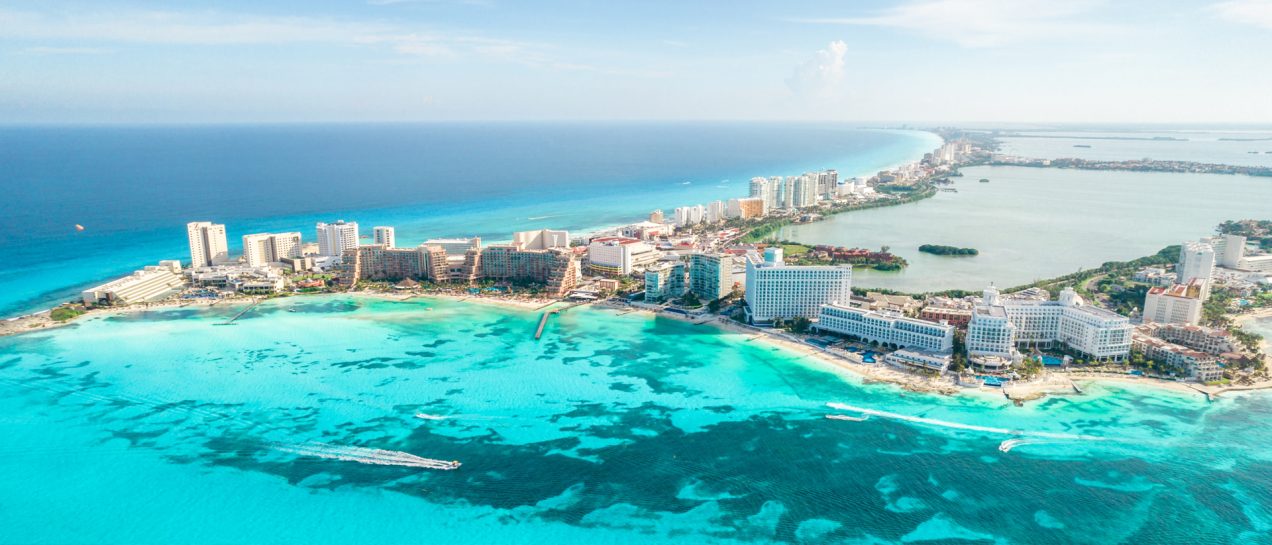 Mexico coast turquoise waters and yachts