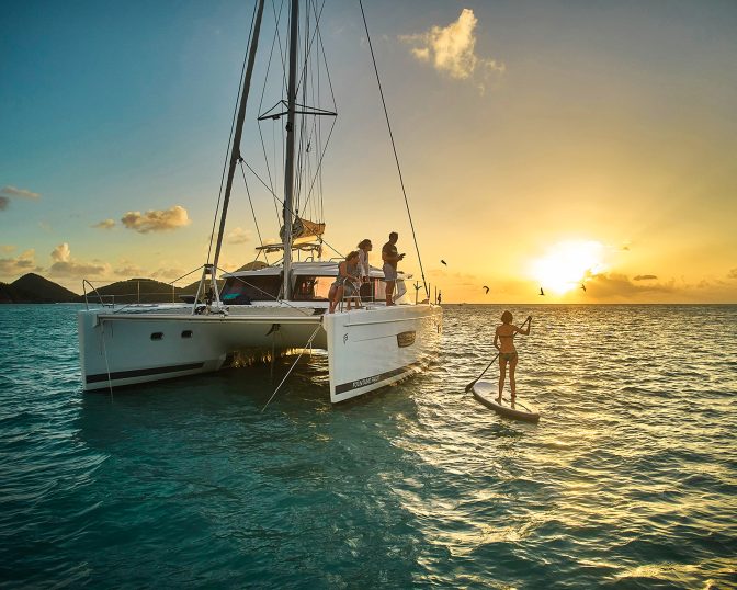 group enjoying an early booking sailing vacation